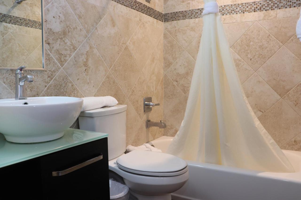 Curtis Inn & Suites Голлівуд Екстер'єр фото